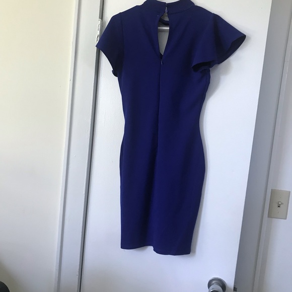 Dress - Picture 4 of 4